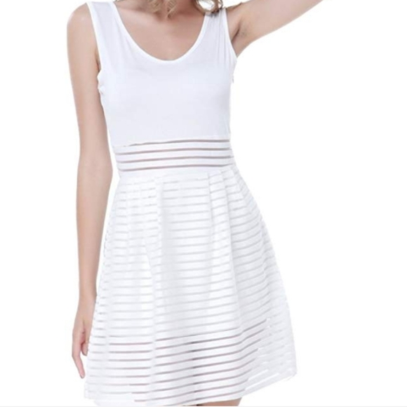 Dresses & Skirts - Lover Beauty Knee Length Evening Dress